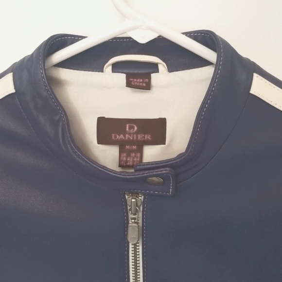Danier Leather Jacket Size M - Picture 2 of 6